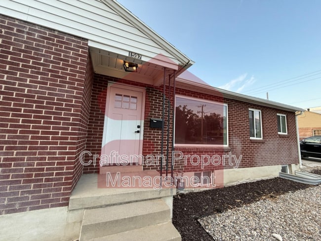 Building Photo - 1597 E 2700 S