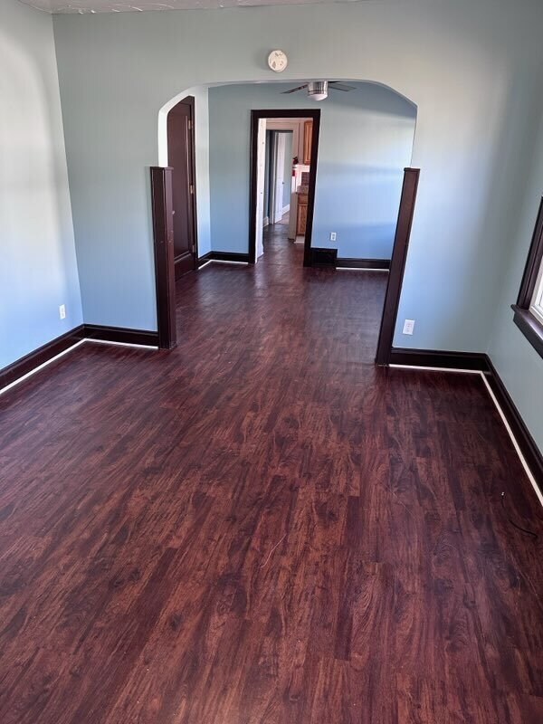 Building Photo - 544 Brown St