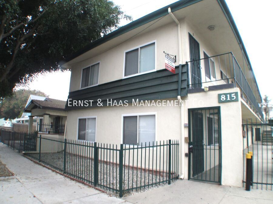 Foto principal - 815 E 9th St