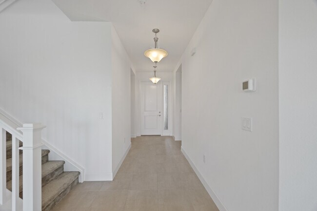 Building Photo - Tamarind Grove Lane