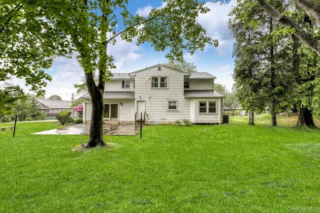 Building Photo - 1 Lodi Ln