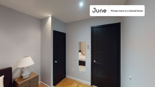 Building Photo - Room in Shared 4 bed/2 bath home in Upper West Side
