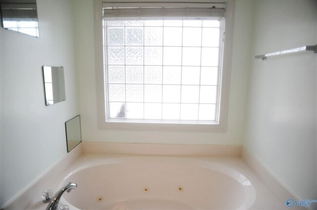 Foto del edificio - 139 Timberlake Dr