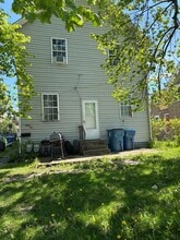 Building Photo - 521 W 14th St