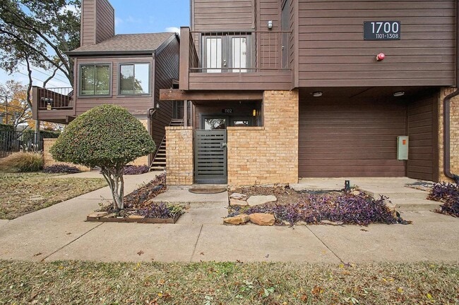 Foto del edificio - 1700 Baird Farm Cir