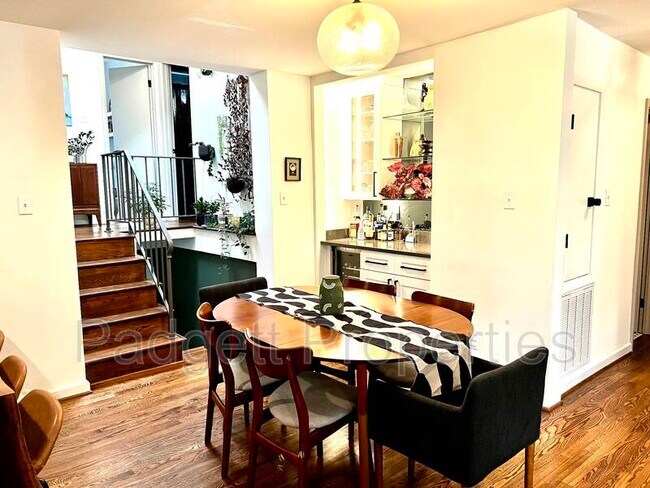Foto del edificio - 2922 Hawthorne Ave