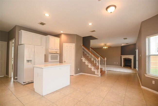 Building Photo - 3023 Hidden Mist Ct