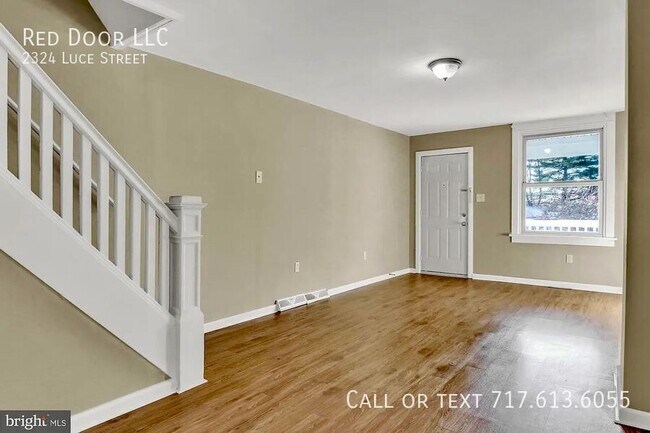 Building Photo - 2324 Luce St