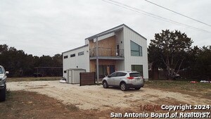 Foto del edificio - 1745 Blueridge Dr