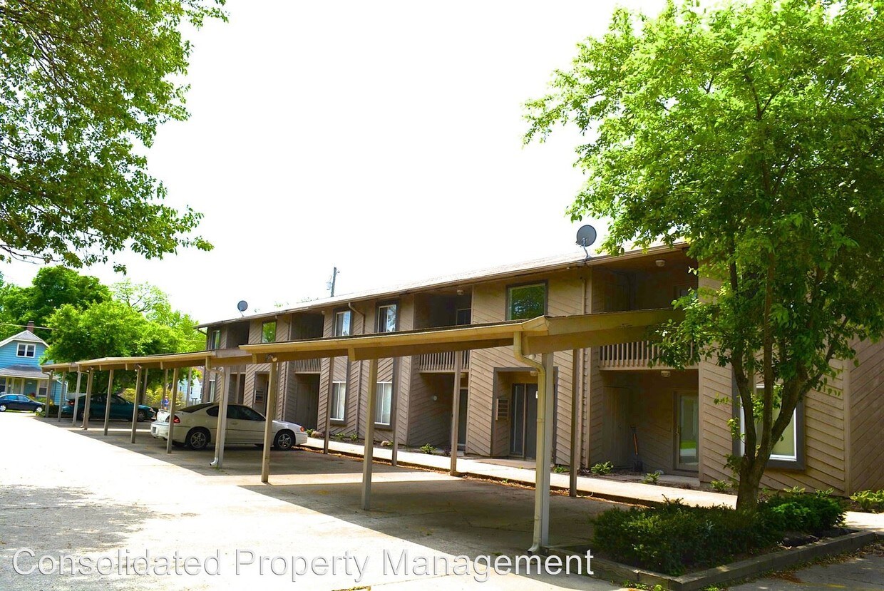 Foto principal - 2600 W Godman Ave