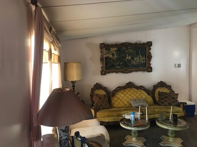 Foto del edificio - 114 Northwind Cir