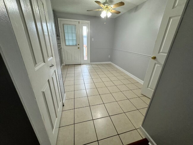 Foto del edificio - 1786 Springfield Ln