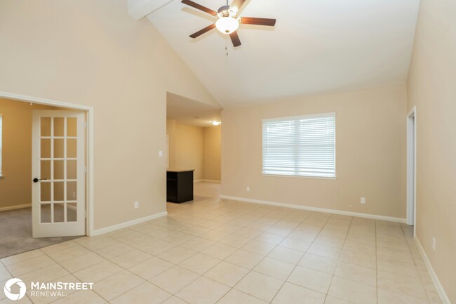 Foto del edificio - 7614 Square Garden Ln