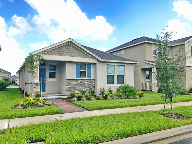 Building Photo - 16253 Pebble Bluff Loop