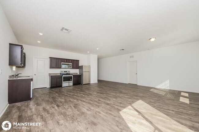 Building Photo - 150 HIDDEN LAKE LOOP, Haines City, FL 33844
