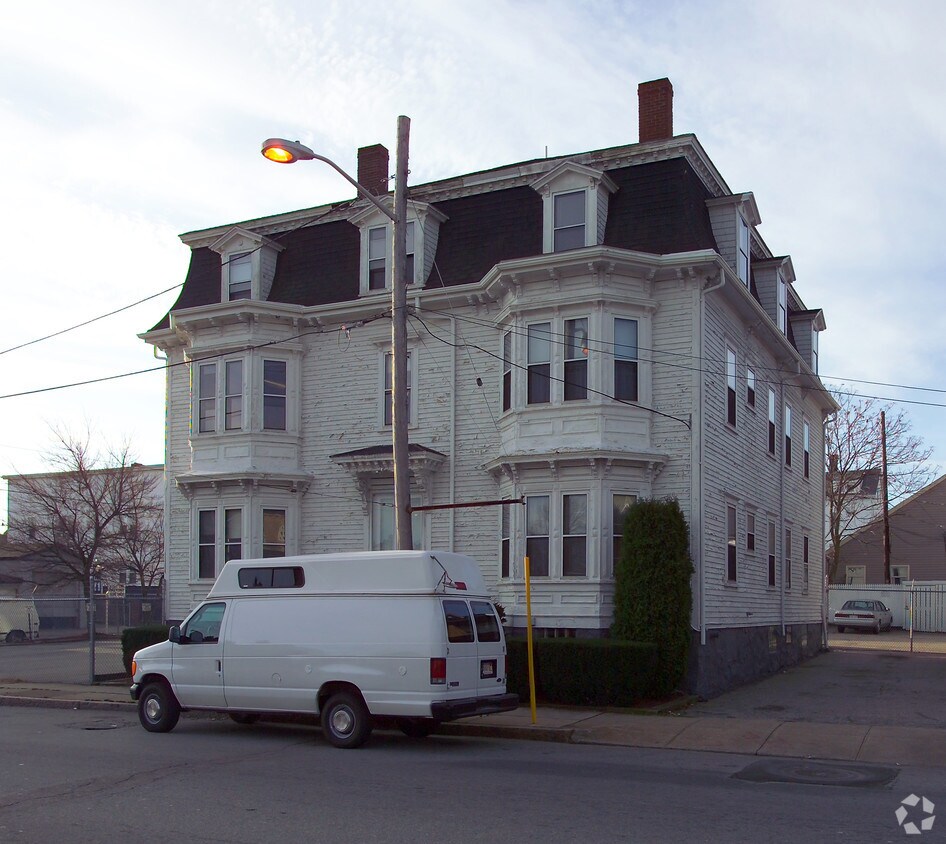 111 Rodman St, Fall River, MA 02721 Apartments in Fall River, MA