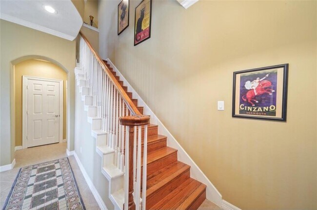 Building Photo - 8029 Durango Way Dr