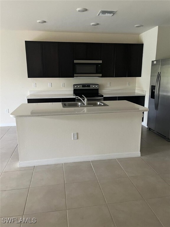 Foto del edificio - 15461 Wildflower Cir