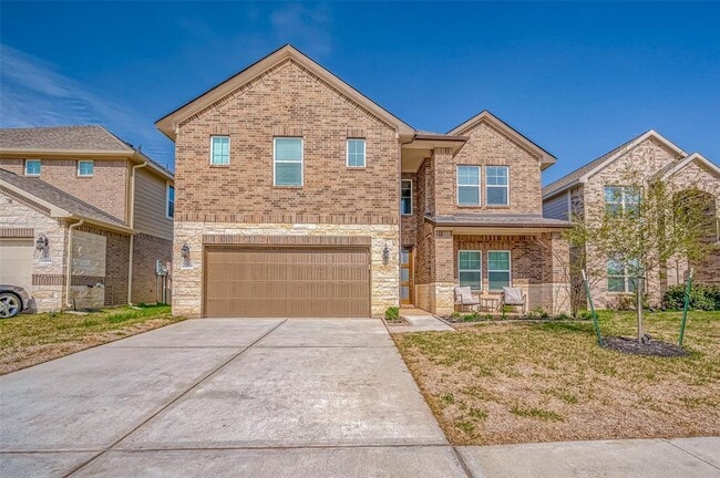 Building Photo - 21450 Petherton Dr