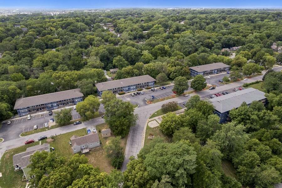 Liberty View Apartments 506 N Skyline Dr Liberty, MO 64068