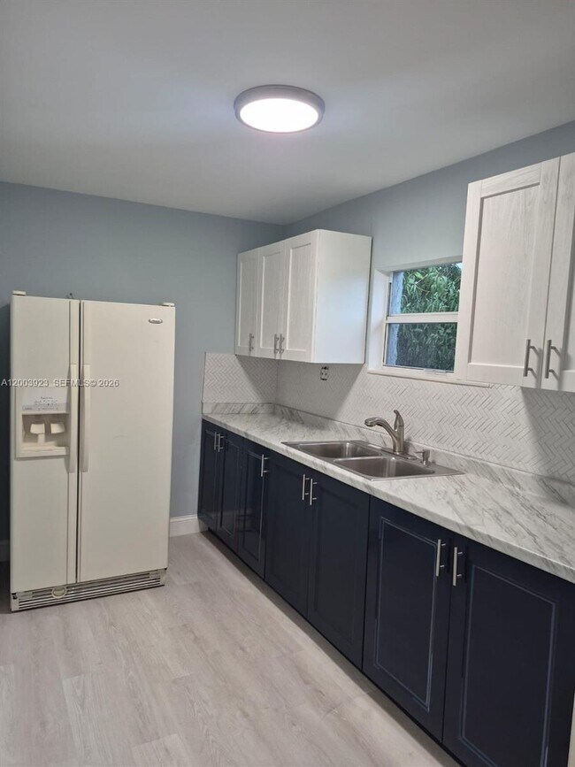 Foto del edificio - 1231 NW 101st St