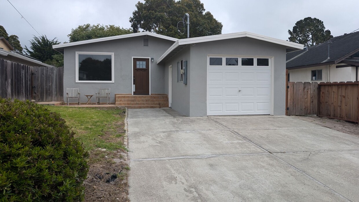 Coming Soon! Beautifully Updated Three-be... - Coming Soon!  Beautifully Updated Three-be...
