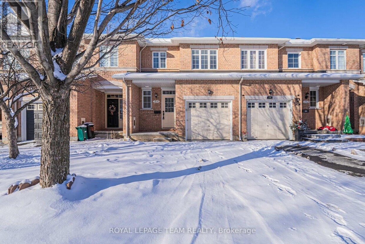 Photo principale - 184 Deercroft Ave