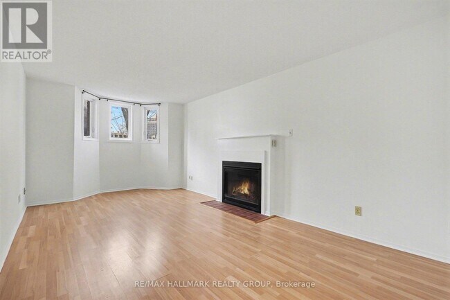 Photo du bâtiment - 112 Barrette St