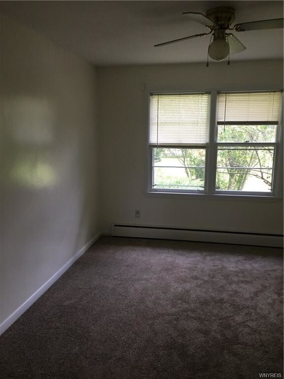 Foto principal - 5255 Strickler Rd