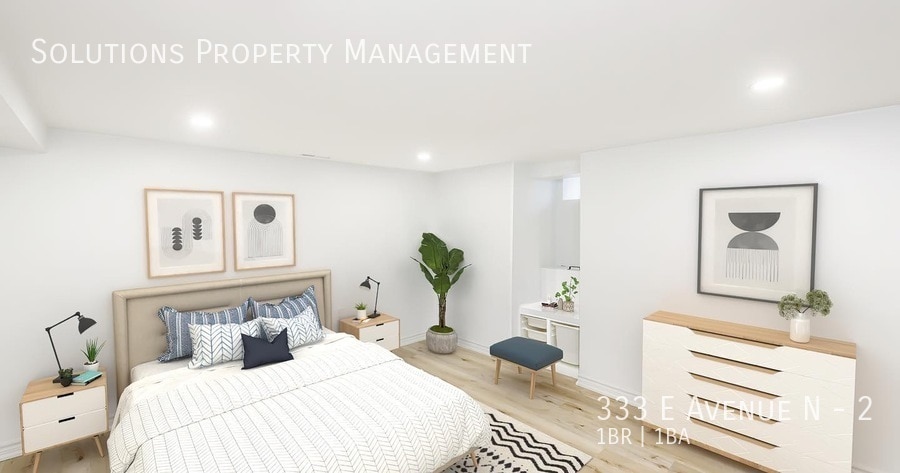 Primary Photo - **Bright One Bedroom Basement Unit **