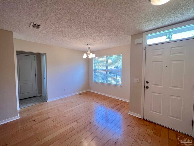 Foto del edificio - 5964 Ashton Woods Cir