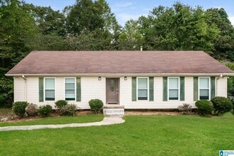 Building Photo - 720 Twin Ridge Dr