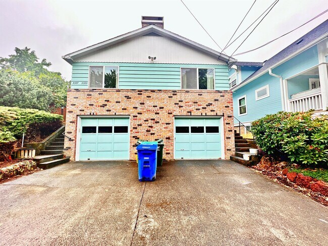 Photo - 3385 SE 10th Ave House