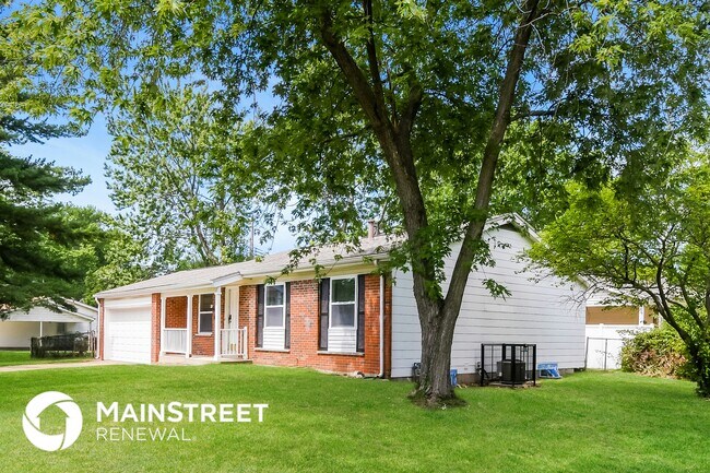 Building Photo - 1095 Cedar Pl