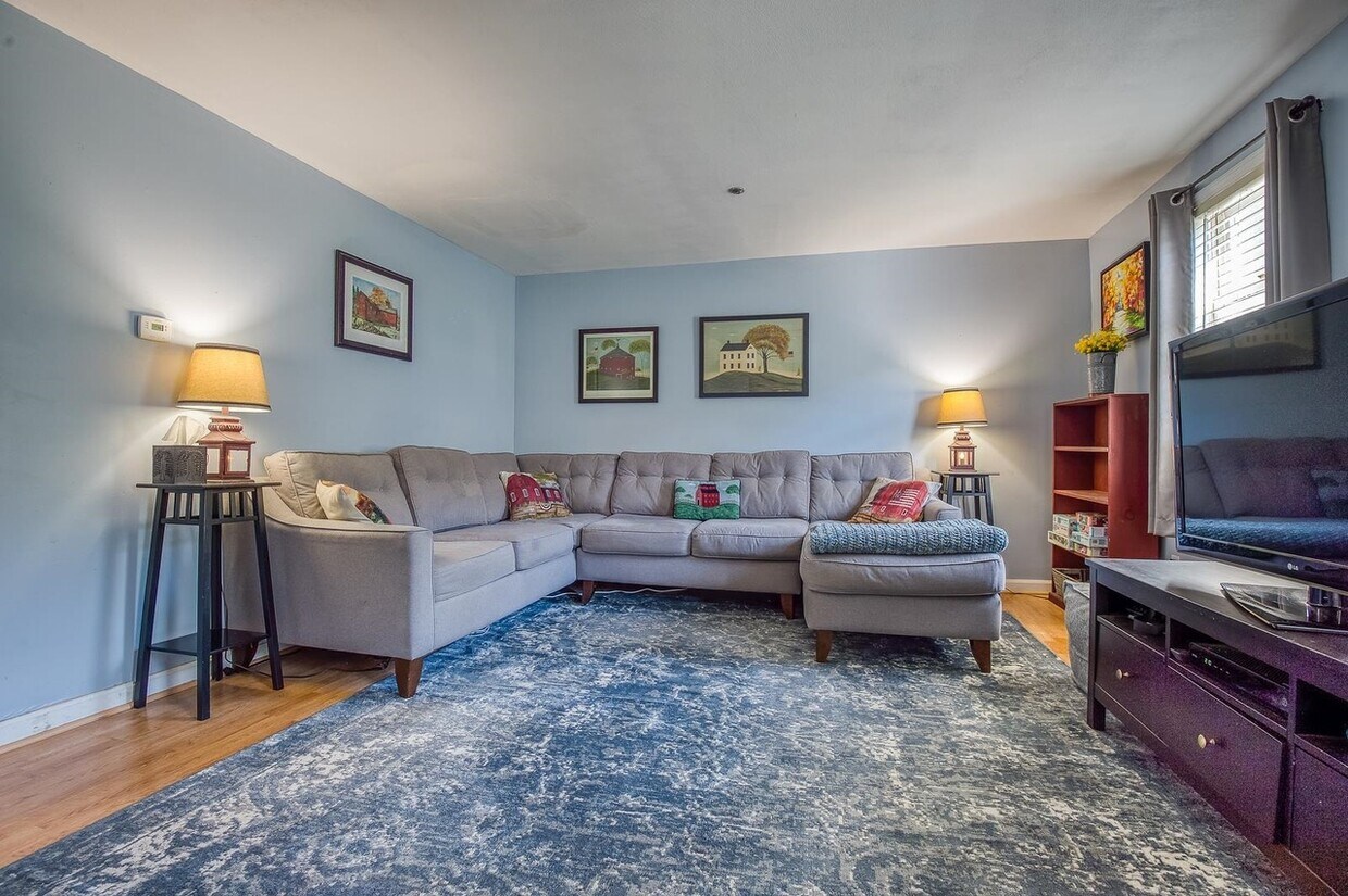 Foto principal - 39 Fords Landing Dr