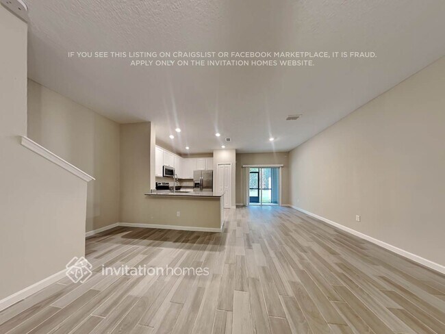 Building Photo - 13287 Shore Grass Dr