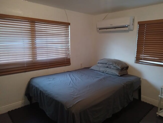 Photo - 1001 NE 88th St House