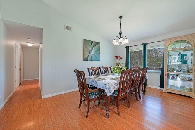 Foto del edificio - 590 Ridgewood St NW