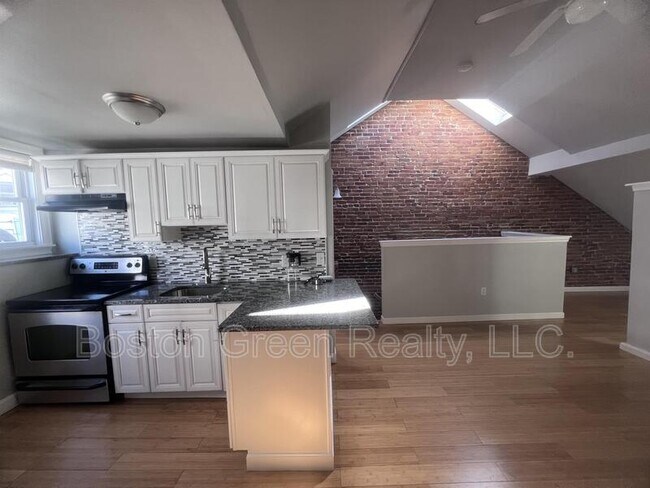 Foto del edificio - 315 Meridian St