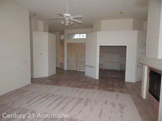 Building Photo - 7908 Riviera Beach Dr