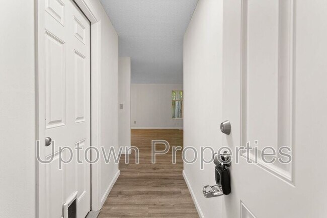 Photo - 19578 SW 68th Ave House