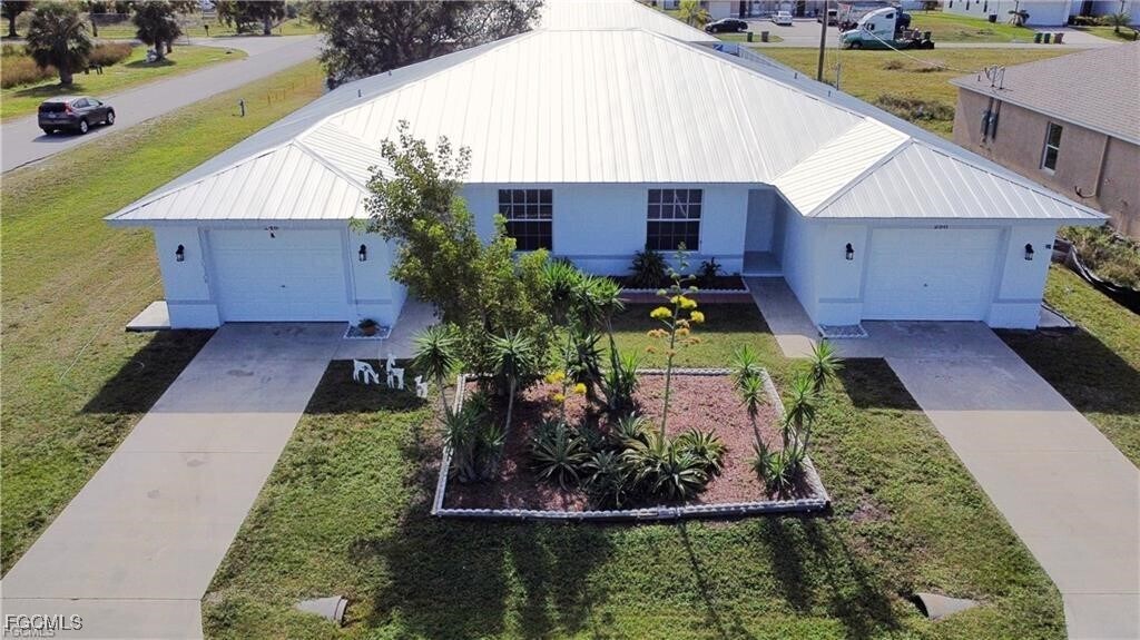 Foto principal - 248 SW 3rd St