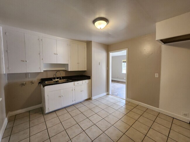 Foto del edificio - Home for Lease in Sunset Acres!