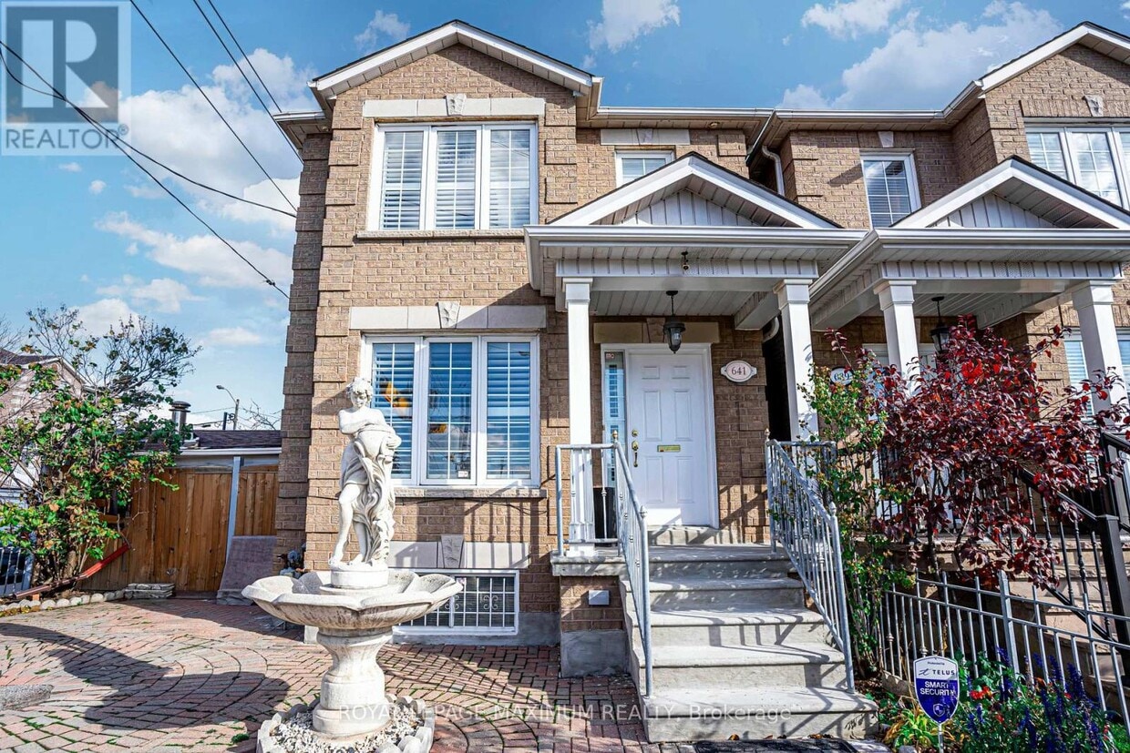 Primary Photo - 641 Caledonia Rd