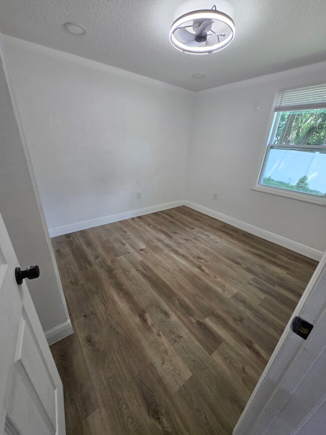 Building Photo - 4839 Clarcona Ocoee Rd
