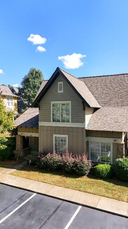 Foto principal - 101 West Ln