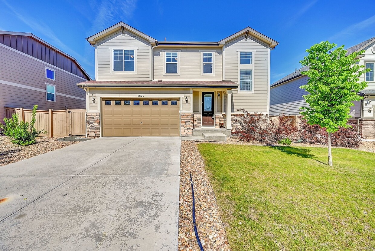 Primary Photo - $3,550.00 Stunning 4-bedroom, 3.5 bathroom...