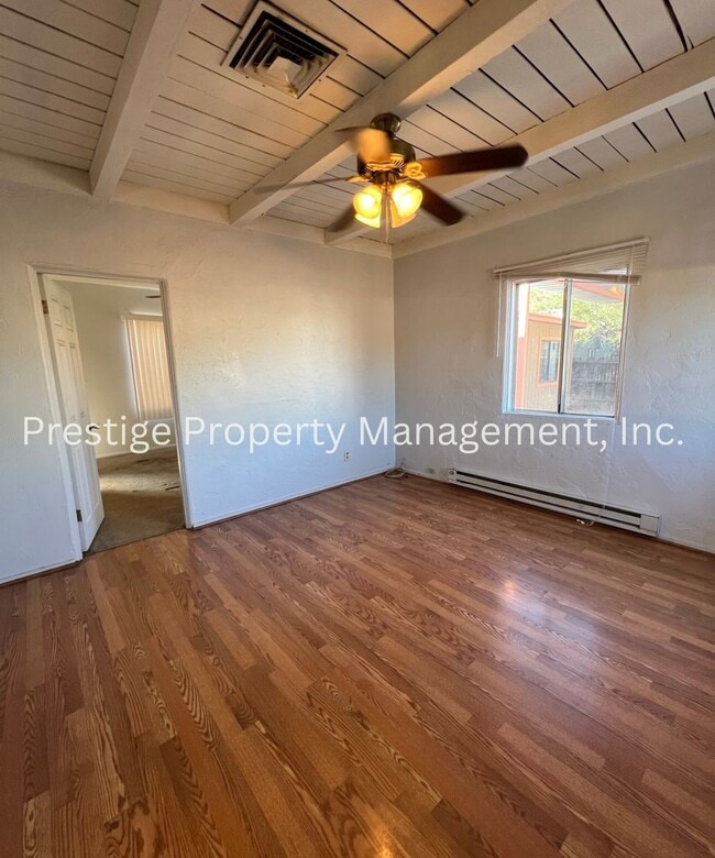 Building Photo - 2188