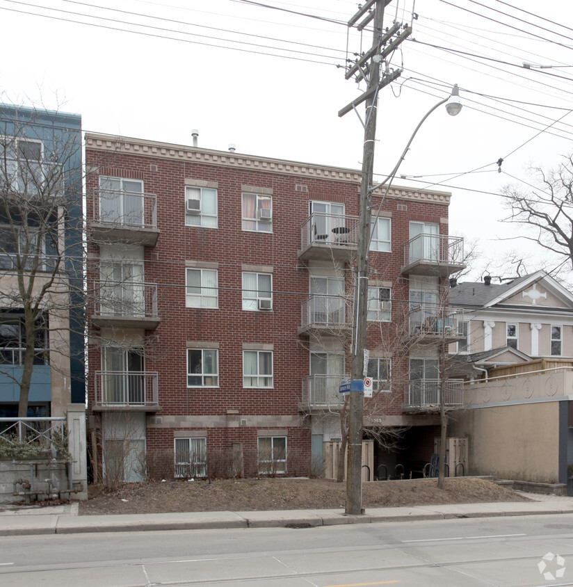 Building Photo - 2363 Queen St E