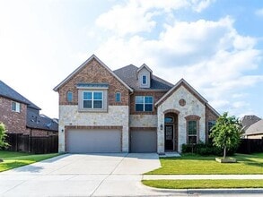 Building Photo - 3004 Charles Dr